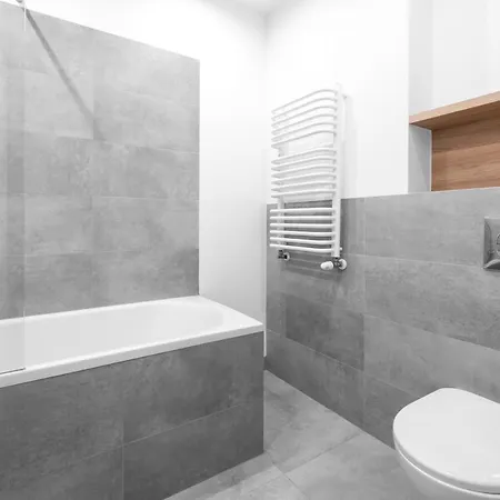 Concierge Zachodnia Appartamento *